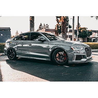 Gram Lights 57DR Gloss Black 18x9.5 5x112 +38